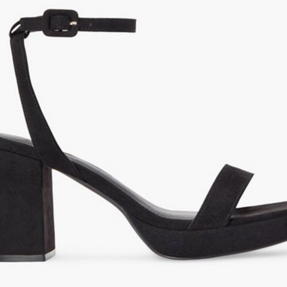 Platform Heeled Sandels